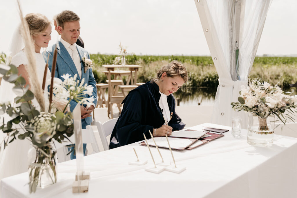 Mariska Teunissen, trouwambtenaar, Utrecht, BABS, humor, ceremonie